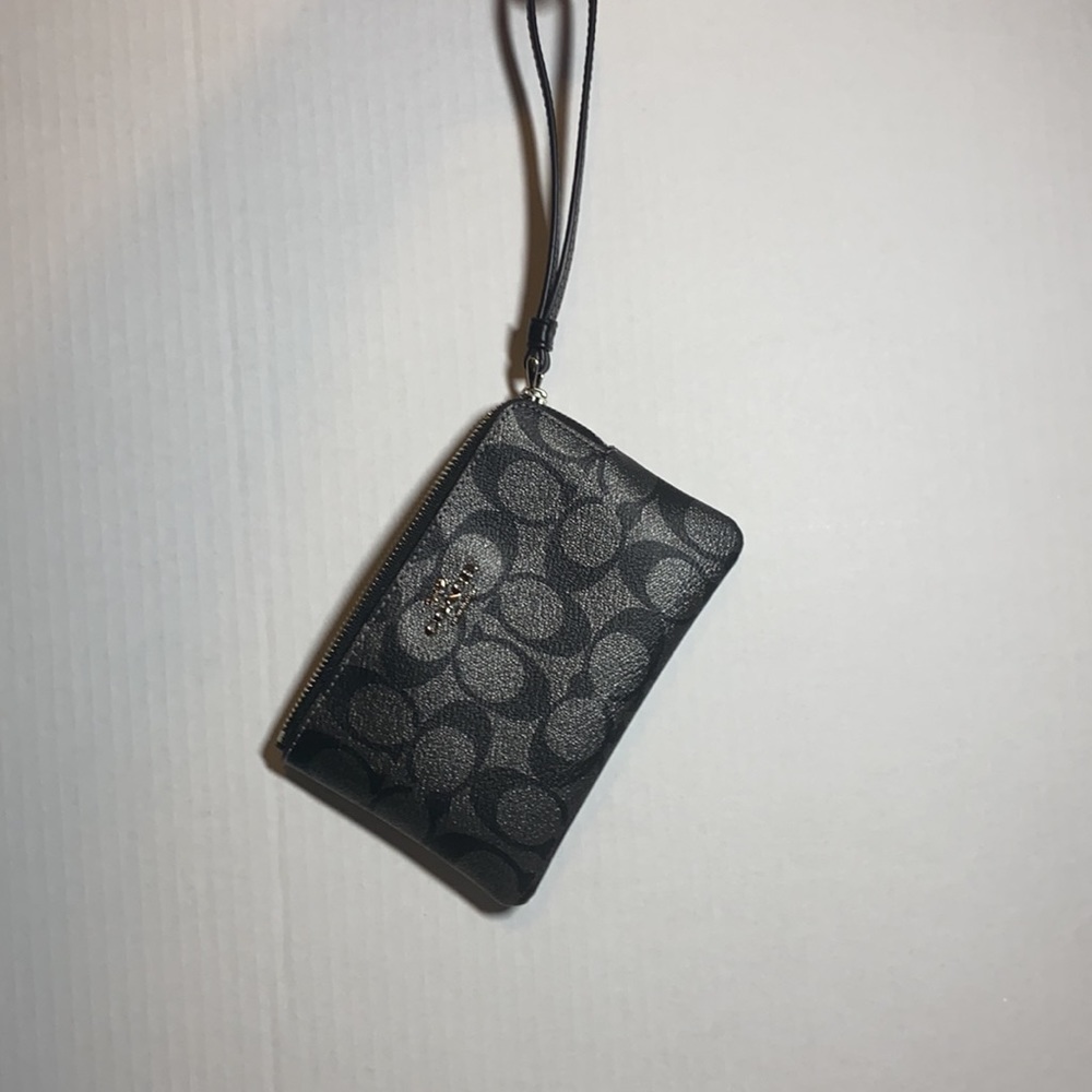 Coach Zipper Wallet - beautiful silver and black!!